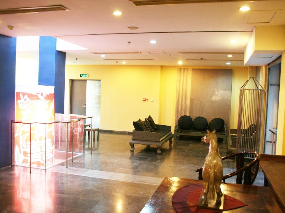 China Community Culture & Art Hotel Ціндао Екстер'єр фото